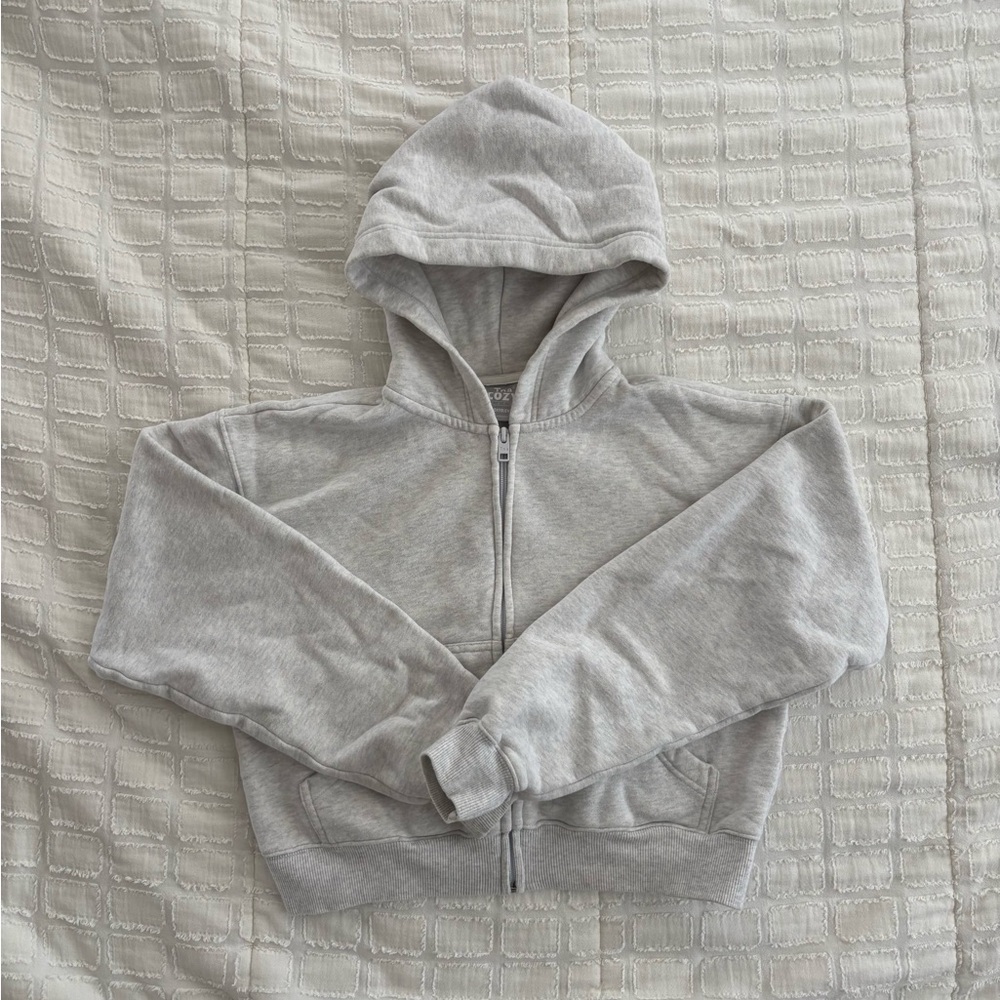 Aritzia TNA Boyfriend Boxy Zip Up